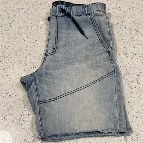 LEVI'S Distressed Stretch Comfort Men's Raw Hem Denim Shorts Size Medium 34” - Picture 11 of 12